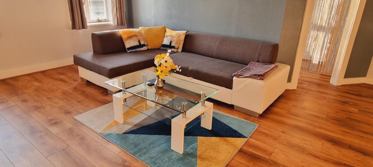 Modern&spacious Centre Apartamento Swansea